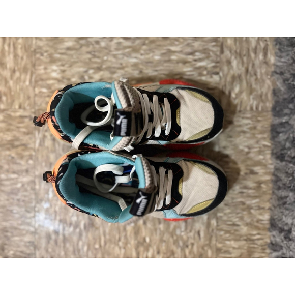 Puma - Picture 4 of 7